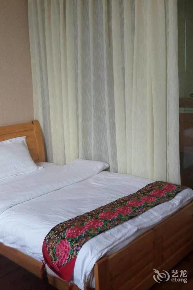 Shuanglang Jinxiangyuan Hotel Dali Shuanglang Esterno foto